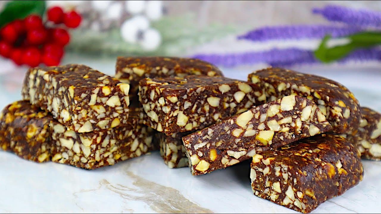 Barritas altas en proteínas de avellana sin gluten con 3 ingredientes