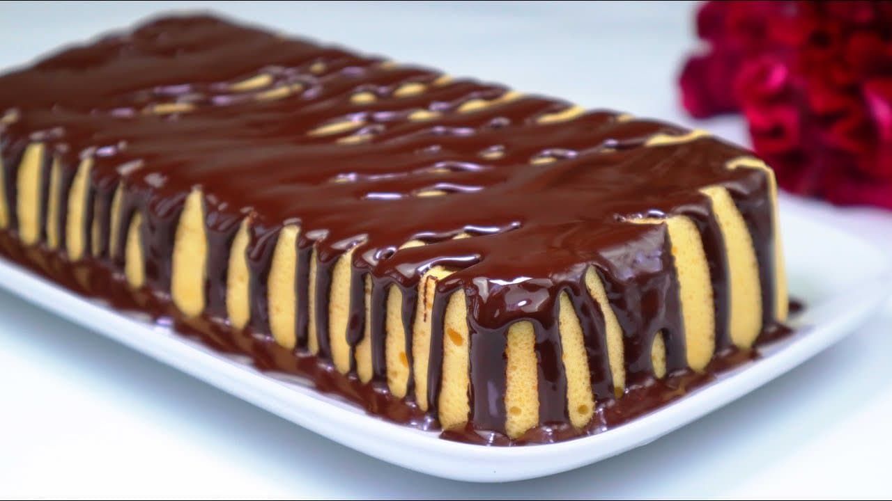 Tarta de mousse de melocotón y chocolate con 3 ingredientes sin azúcar