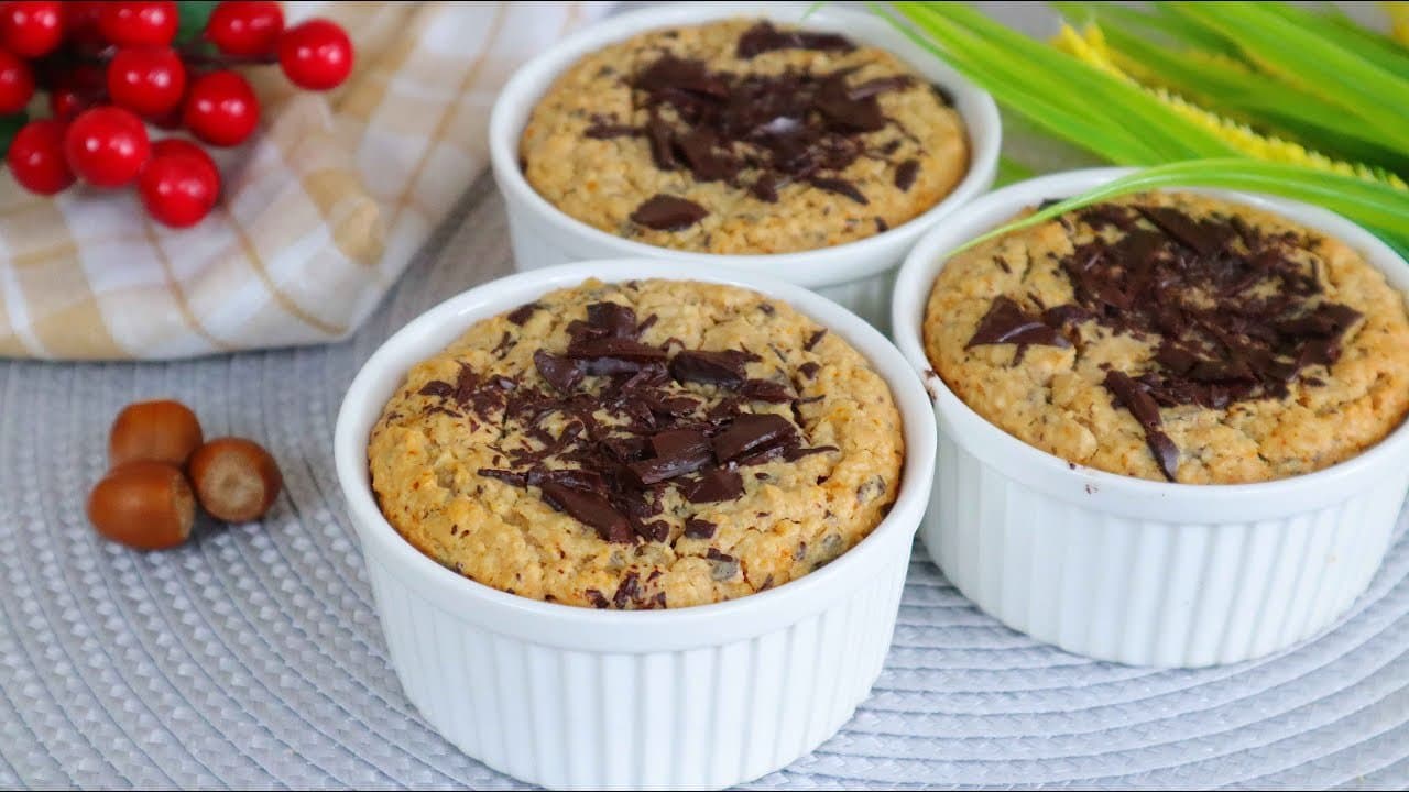 Flourless Chocolate Peanut Butter Oat Cups