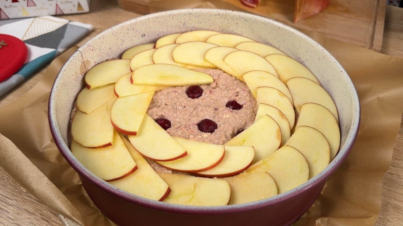 Flourless German Oat Apple Breakfast Cake