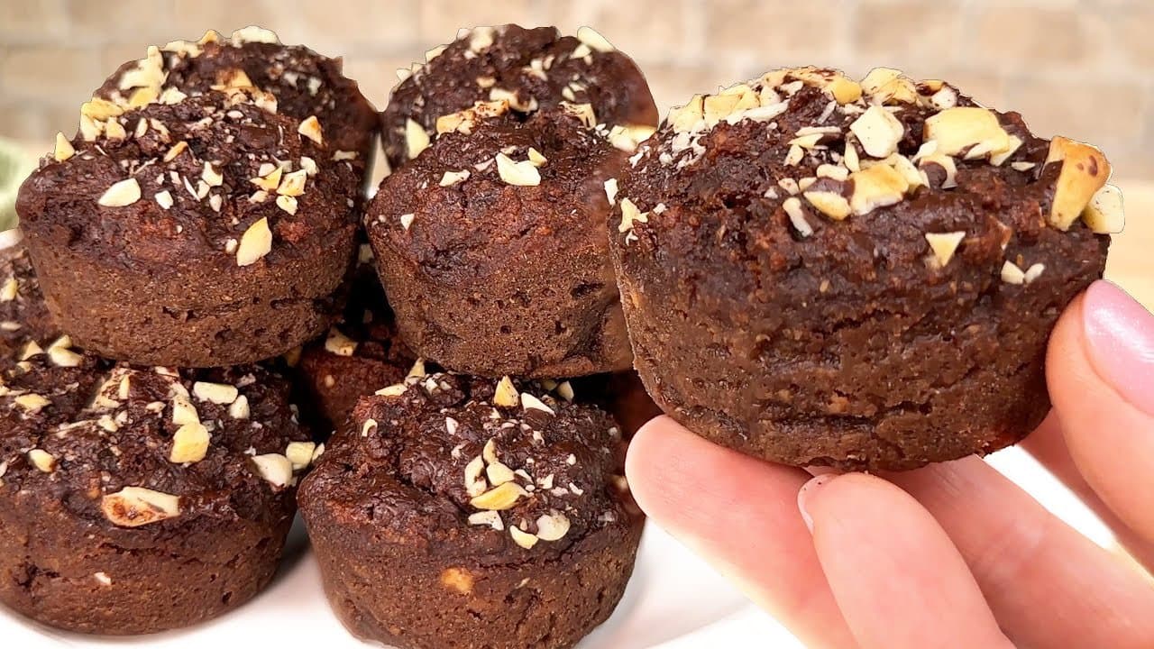 Magdalenas de chocolate con lentejas (sin harina, veganas, sin azúcar)