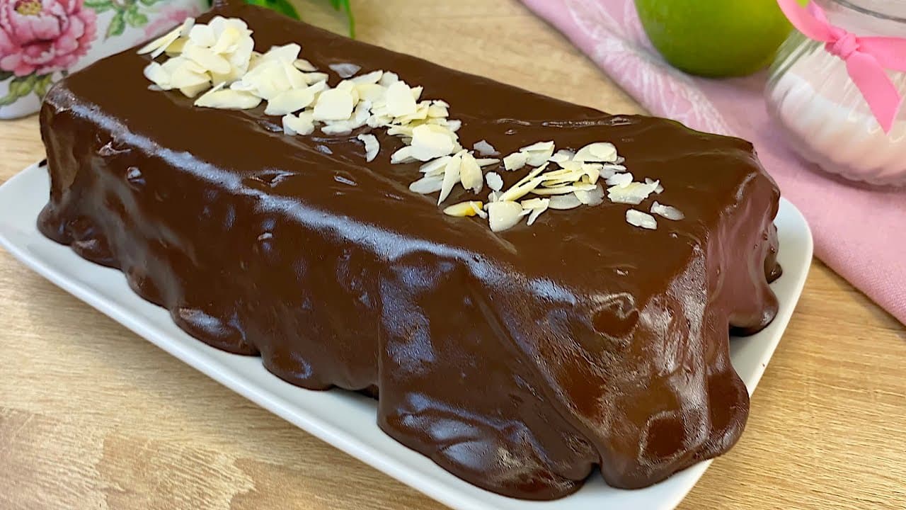 Flourless Oat Chocolate Cherry Cake (No Sugar)