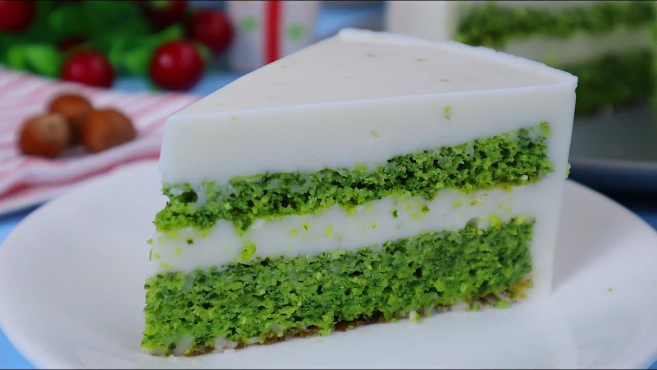 Tarta mousse verde de lima, yogur y espinaca sin gluten