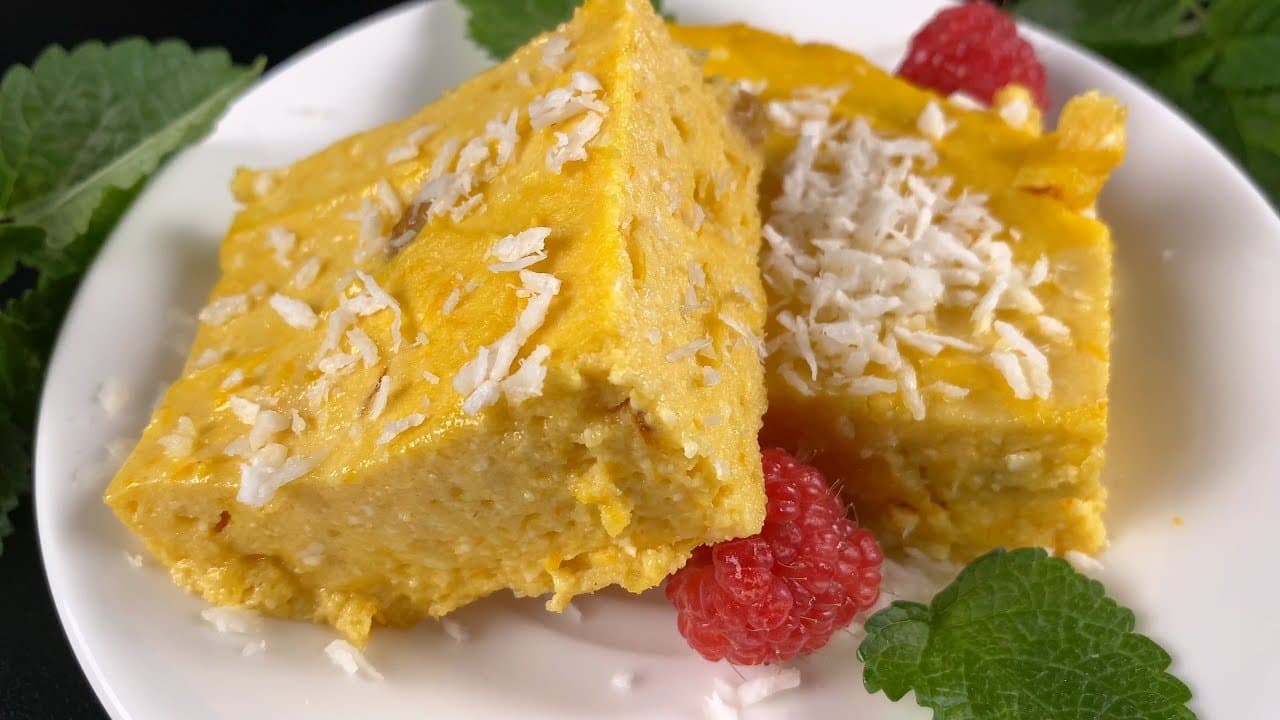 High-Protein Pumpkin Cottage Cheese Cupcakes