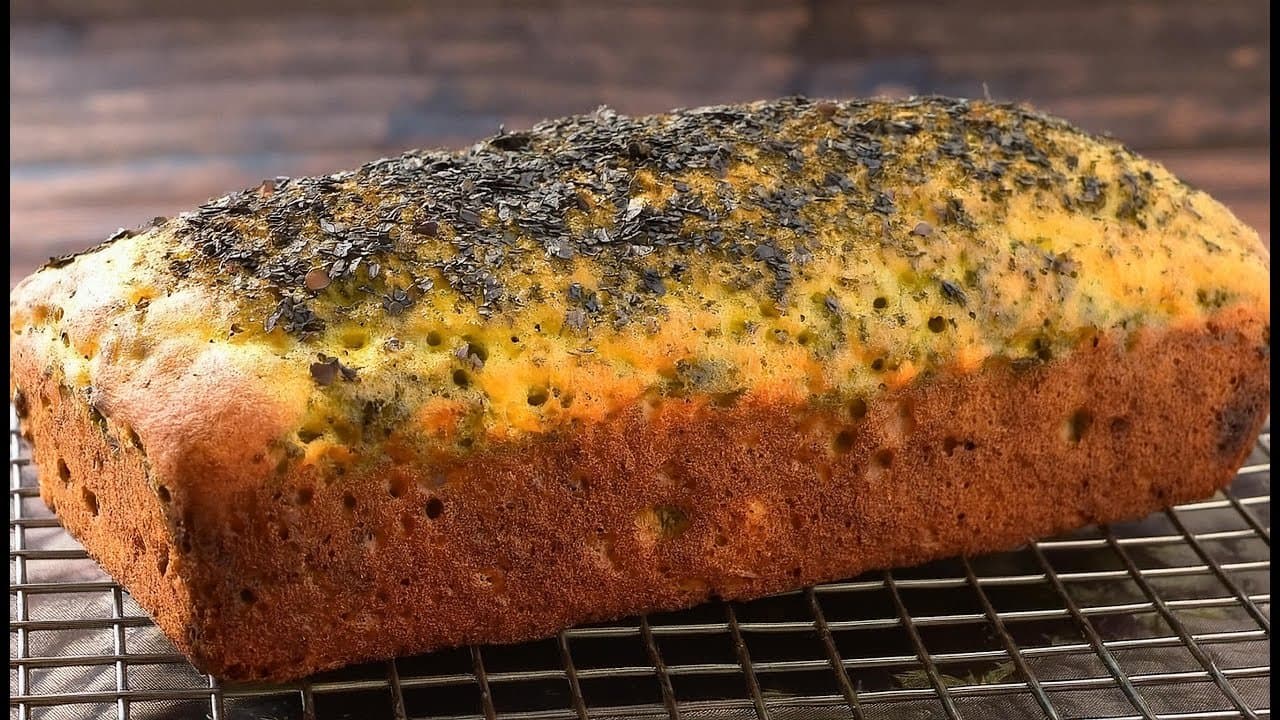 Pain aux lentilles, courgette et semoule de maïs sans gluten