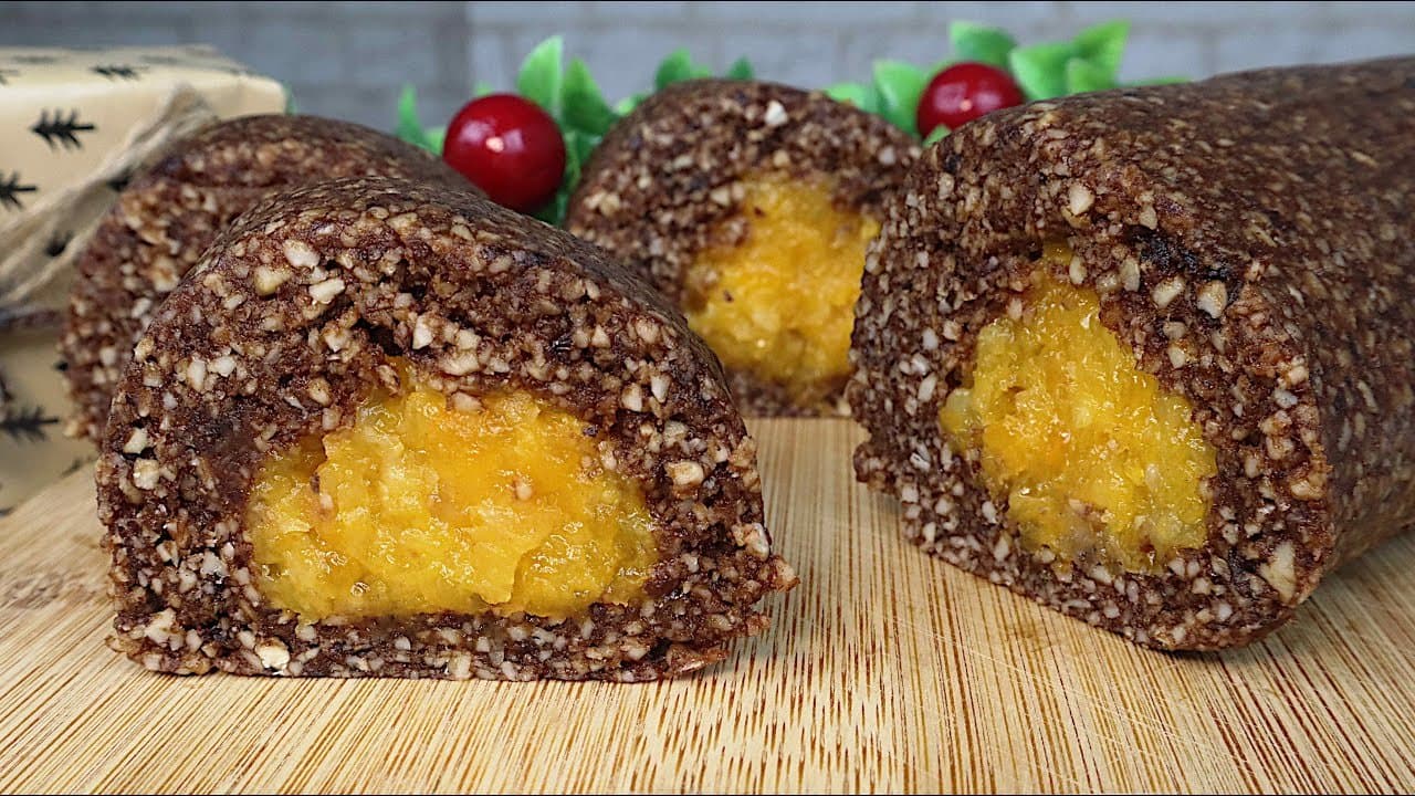 Rollo de postre sin horno con cacahuete, dátil y orejones
