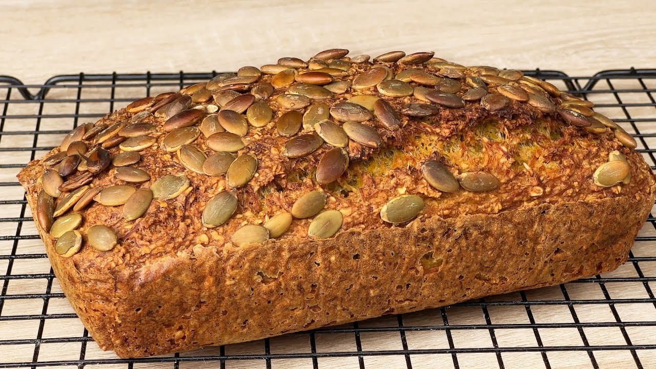 Pumpkin Oat Kefir Bread (No Flour)