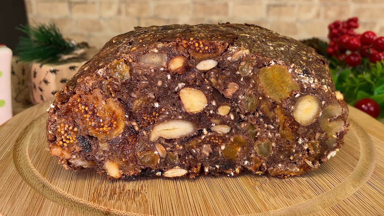 Pain rustique aux fruits secs et fruits à coque sans sucre (sans gluten)