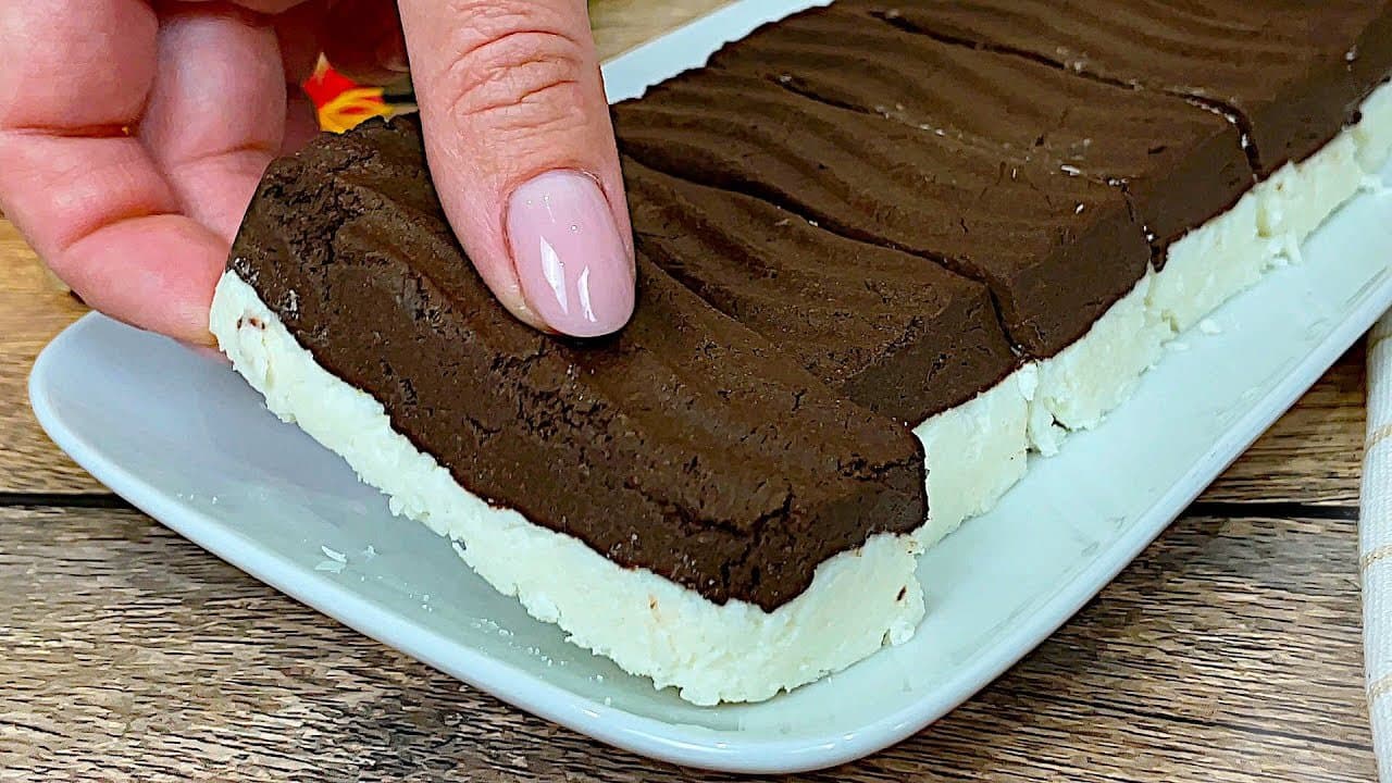 Barritas de dos capas de coco y cacao sin azúcar