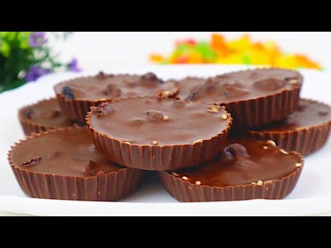 3-Ingredient Homemade Chocolate Medallions with Sunflower Seeds and Raisins