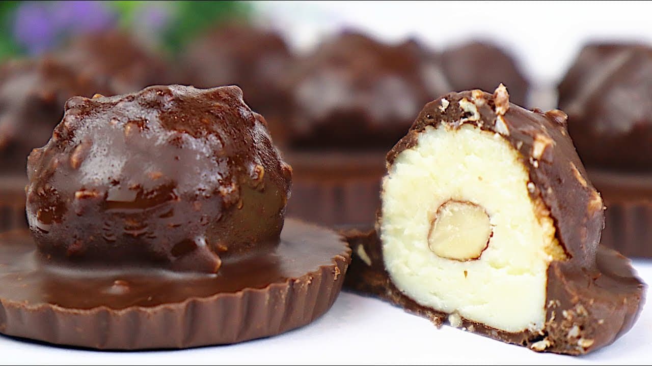 Gluten-Free Milk Powder Chocolate Almond Trophies