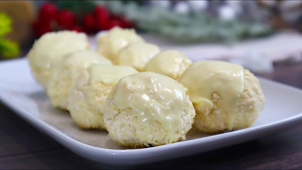 Keto-Friendly Coconut Macaroons (Gluten-Free)