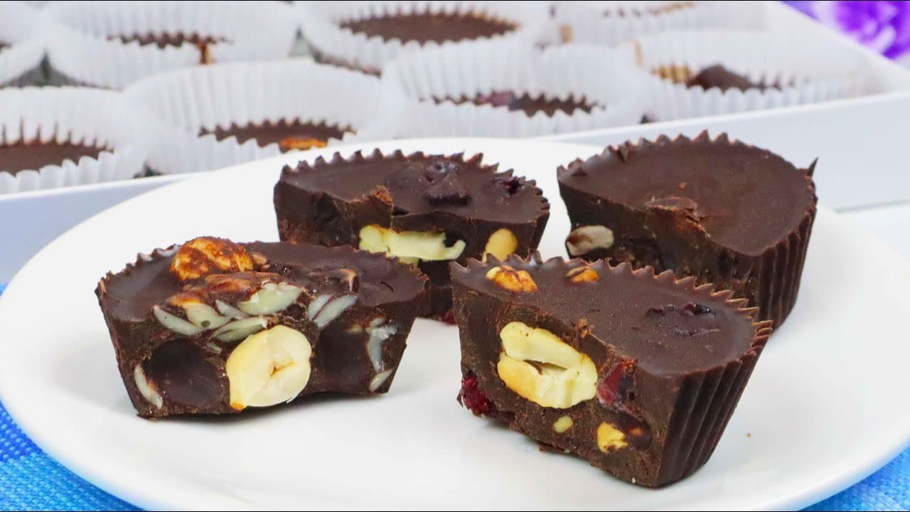 5-Flavor Homemade Chocolate Pralines (Vegan)