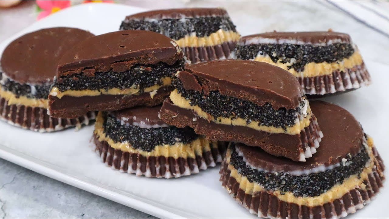 Homemade Date Cocoa Chocolate Bars (Sugar-Free)