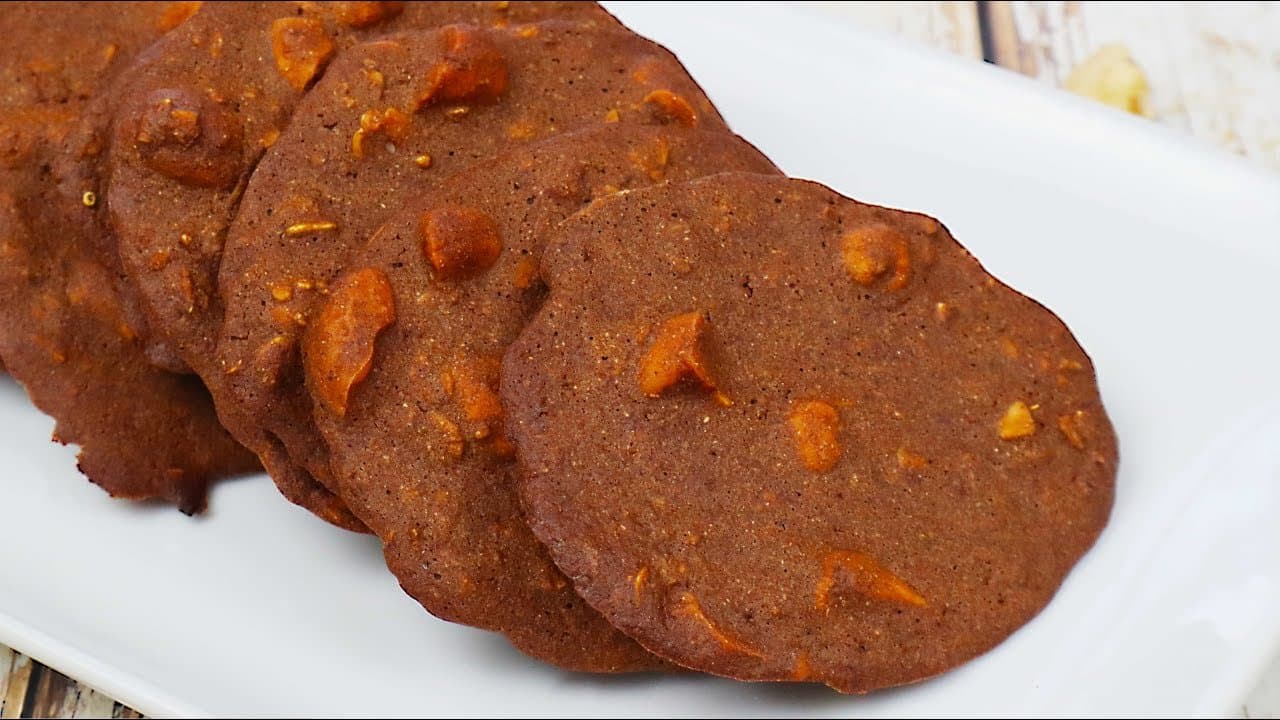 Buckwheat Oat Cashew Chocolate Cookies (No Sugar)