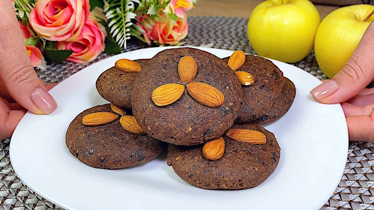 Prune Carob Rice Almond Cookies (Gluten-Free)