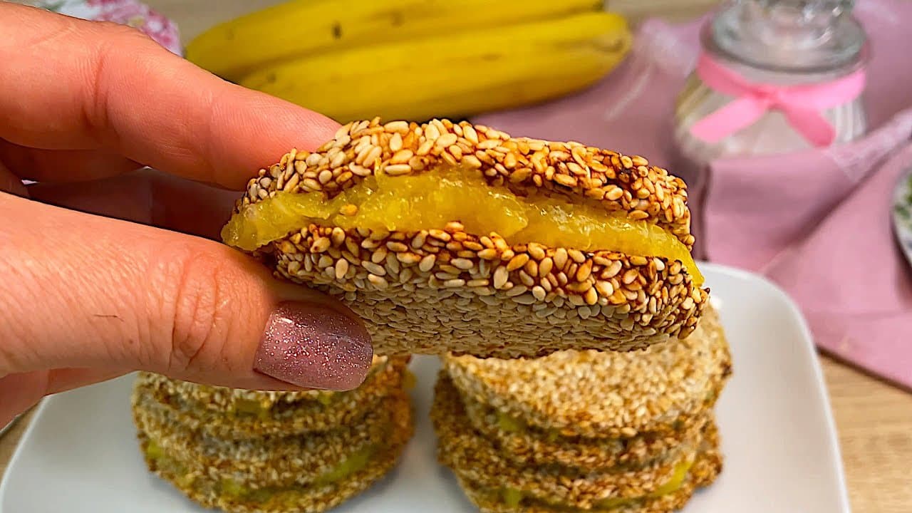 2-Ingredient Sesame Banana Cookies with Orange Filling