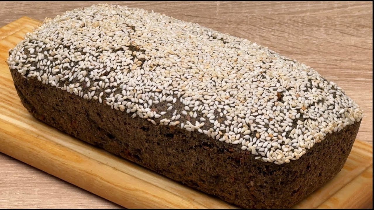 Black Lentil Flaxseed Loaf with Dried Tomatoes
