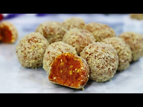 Cashew Apricot Date Truffles in 5 Minutes — Vegan 3-Ingredient Candy — A quick 3-ingredient vegan truffle made of pan-toasted cashews, dried apricots a