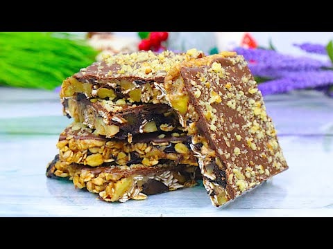 Oat Walnut and Prune Breakfast Bars — No Sugar, No Flour — A simple baked oat bar with walnuts, prunes and banana, topped with a layer of d