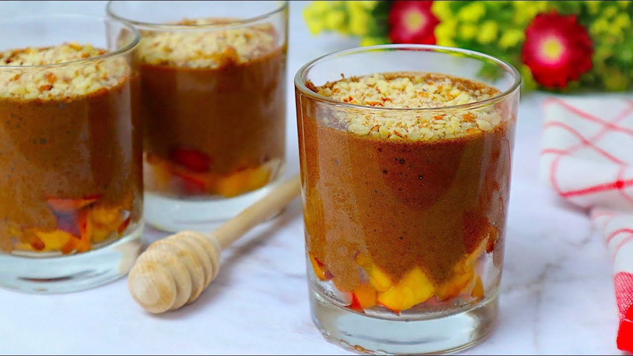 No-Bake Coffee Banana Almond Mousse (Sugar-Free) — Silky 15-minute mousse blended from ripe bananas and chilled coffee, set with ge