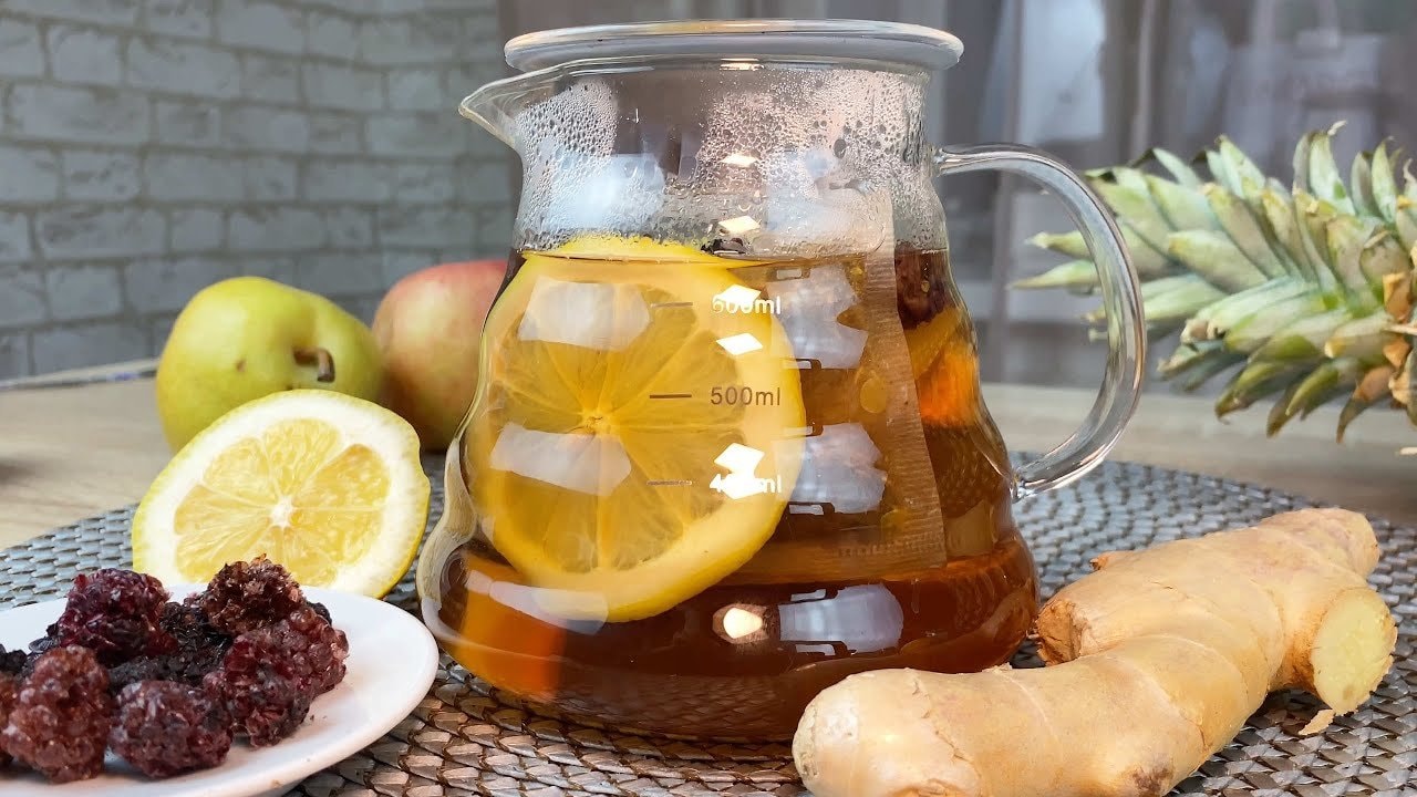 Immunity Berry Ginger Lemon Honey Tea — Warming immune-boost tea with dried blackberries, lemon, ginger and honey. A gen