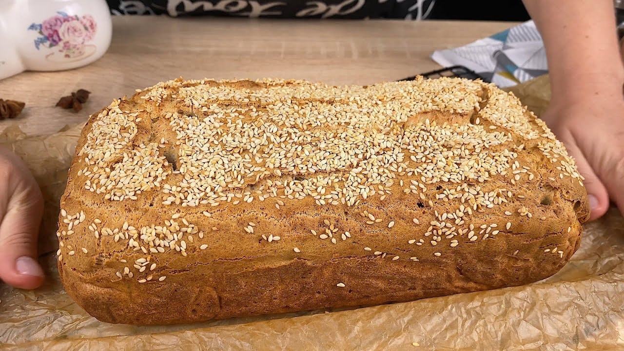 Gluten-Free Cottage Cheese Bread with Cocoa Banana Spread — Tender gluten-free cottage cheese bread with cornmeal, rice flour and flaxseed, 