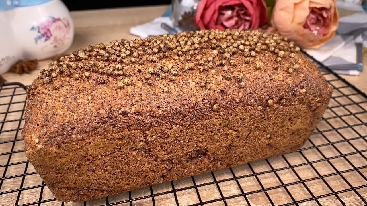 Vegan Red Lentil Walnut Bread (No Flour) — Dense flourless lentil loaf ground with 200g red lentils, 85g toasted walnuts, p
