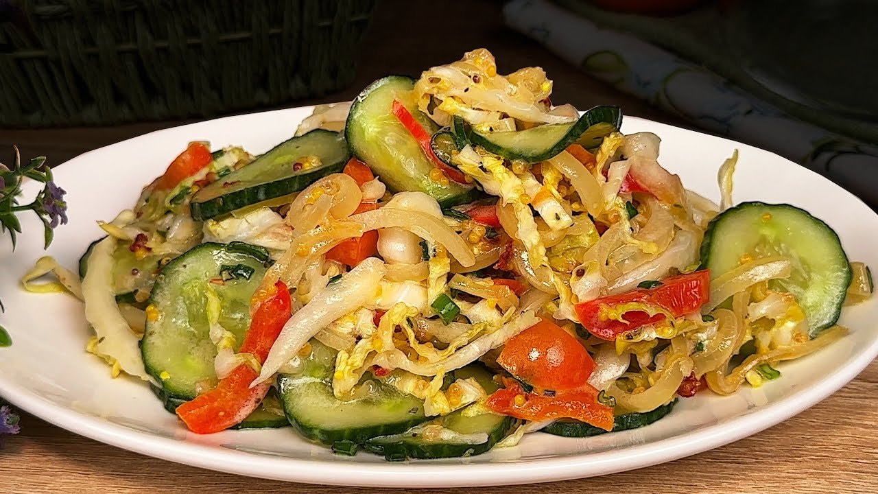 Low-Calorie Cucumber Cabbage Yogurt Salad — Crunchy daily dinner salad of salted cucumber, shredded Chinese cabbage, red pep